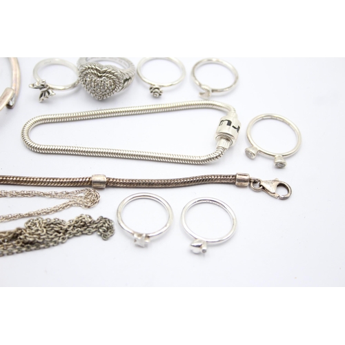 1177 - Twelve pieces of .925 silver branded jewellery