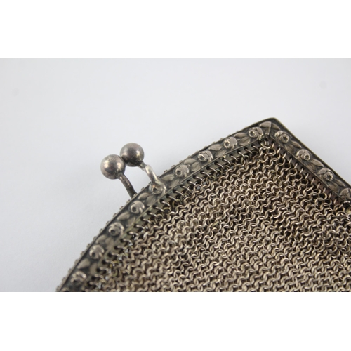 1339 - An .800 silver lady's chain mail purse - approx. gross weight 60 grams and 8cm high x 6.5cm wide