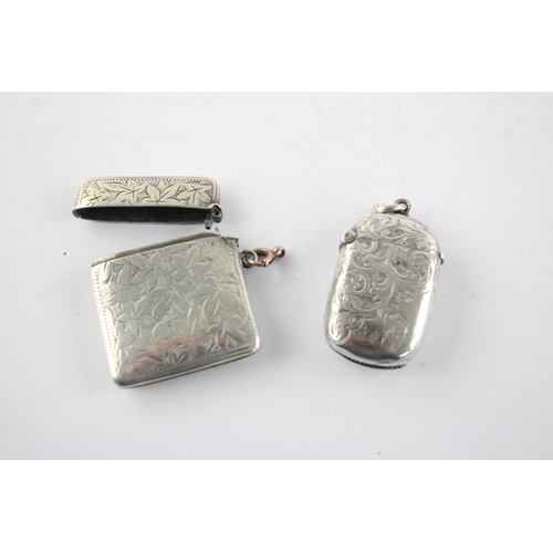 1345 - Two hallmarked sterling silver vesta cases - approx. gross weight 43 grams