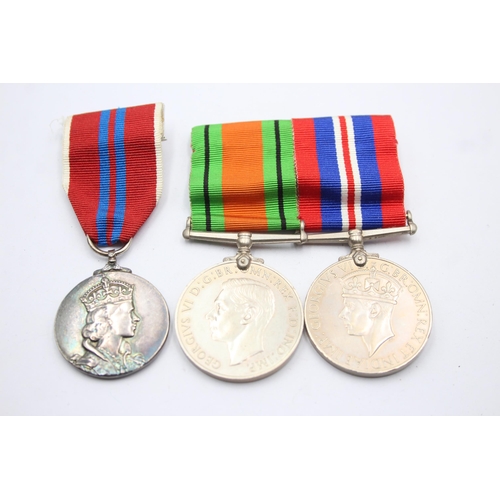 1389 - Three medals, one WWII War, one WWII Defence and one 1953 Elizabeth II Coronation