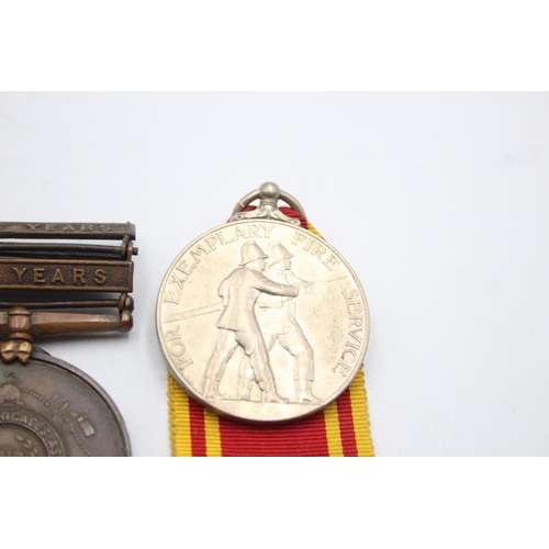 1398 - Two boxed Elizabeth II medals presented to Idris Williams, one National Fire Brigades Association br... 