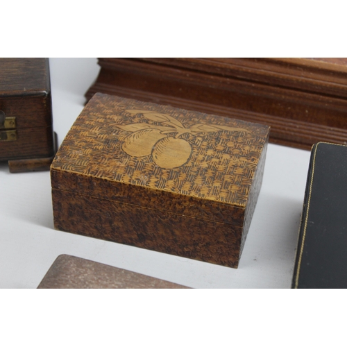 663 - Fifteen assorted boxes to include carved, marquetry, leather etc.