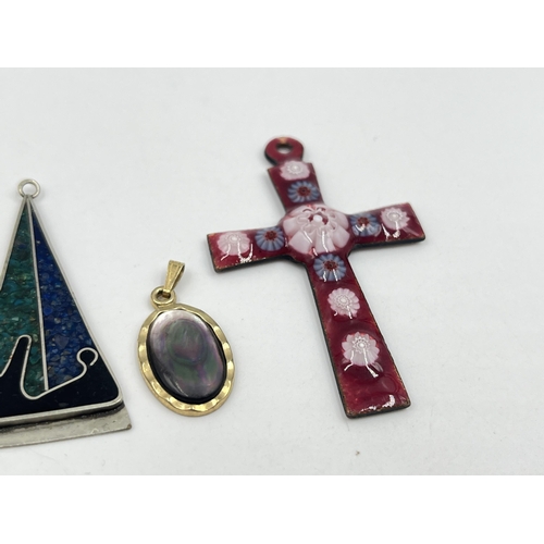 1189 - Four pieces of antique and vintage jewellery to include enamel millefiori cross pendant, Victorian y... 