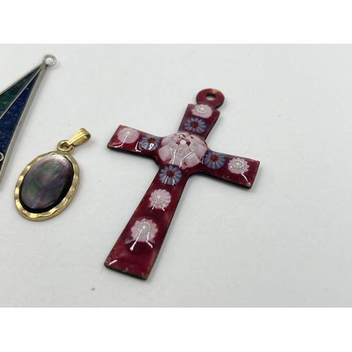 1189 - Four pieces of antique and vintage jewellery to include enamel millefiori cross pendant, Victorian y... 