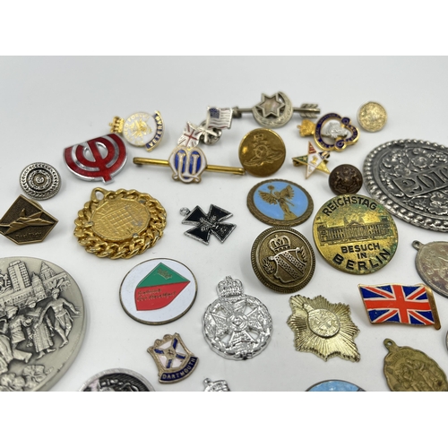 1200 - A collection of medals and badges