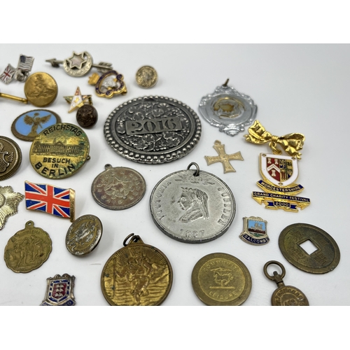 1200 - A collection of medals and badges