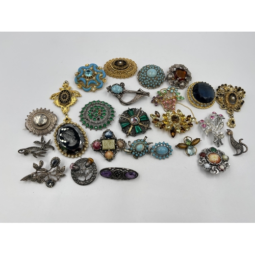 1217 - A collection of vintage brooches to include three silver and marcasite, silver Scottish thistle, Mir... 