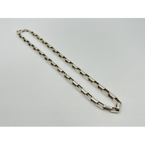 1263 - A .925 silver necklace with Tiffany & Co box and bag - approx. gross weight 36 grams