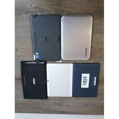 901 - A collection of tablets to include Dell, Lenovo, Toshiba etc.