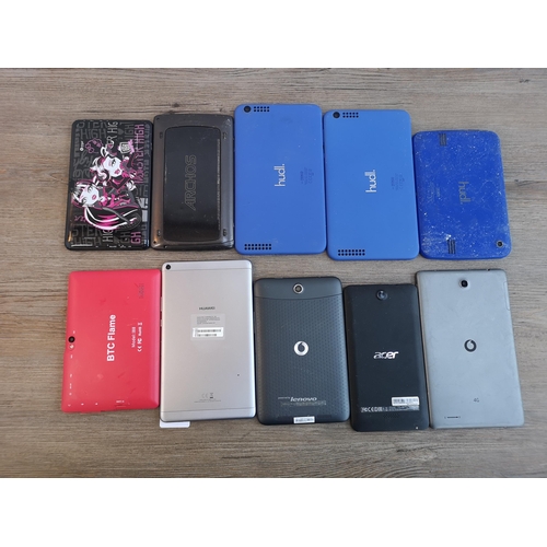 902 - A collection of tablets to include Huawei, Lenovo, Acer, Hudl etc.