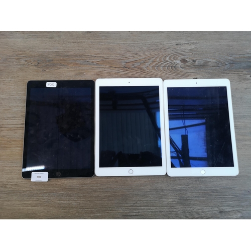 909 - Three Apple A1566 iPad tablets