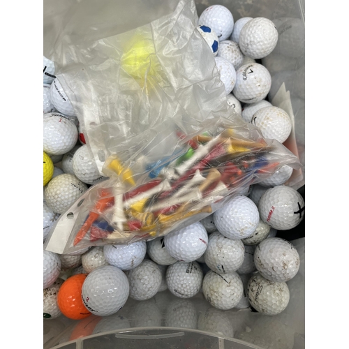 717 - A large collection of assorted golf balls