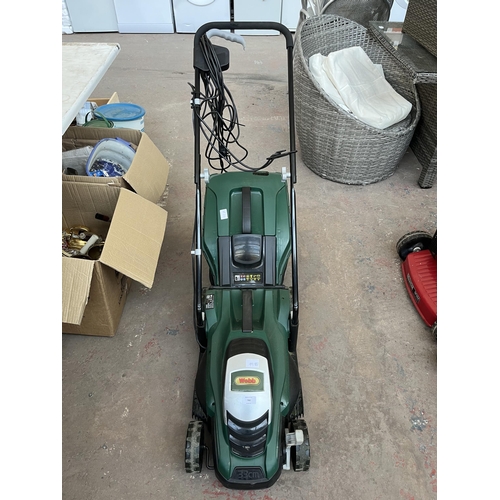 780 - A Webb 240v lawn mower with grass collector