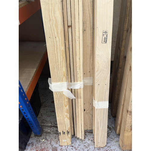 785 - A large collection of wooden slats - approx. 220cm long