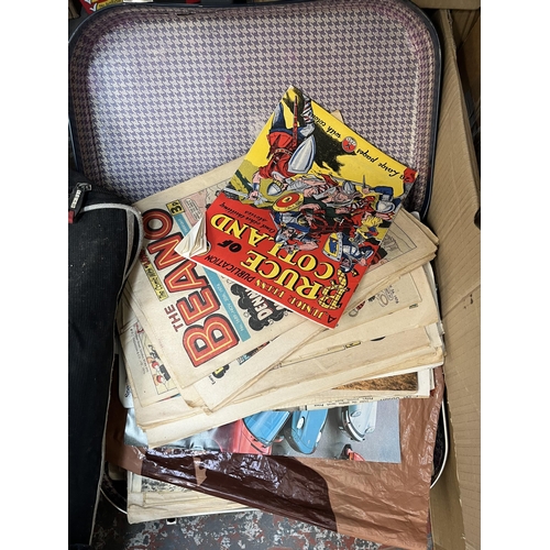 975 - A collection of house clearance items to include vintage Beano comics, cased Cue Craft pool cue, Gra... 