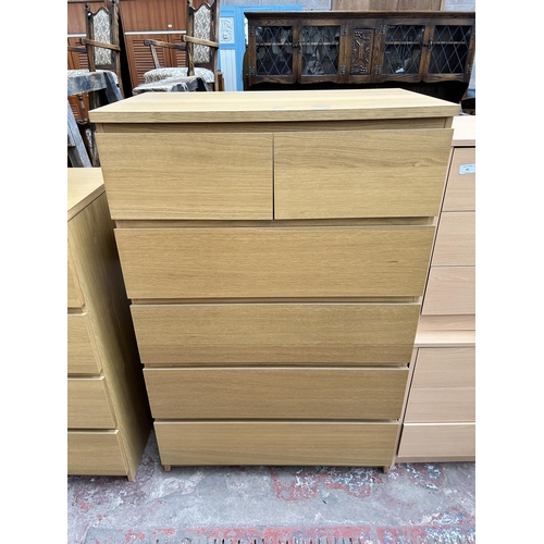 83 - An IKEA Malm oak effect chest of two short over four long drawers