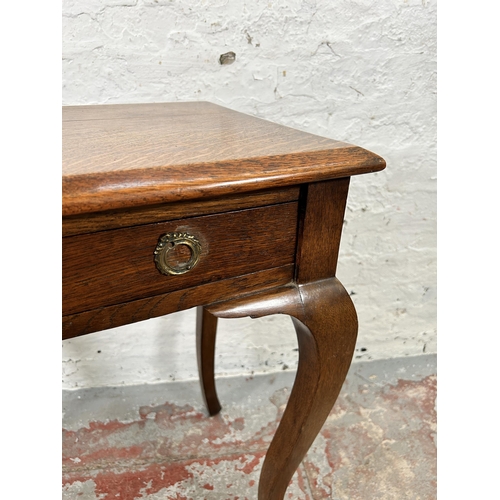 89 - A Georgian style oak rectangular side table with single drawer