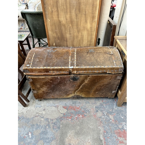 228 - A 19th century fur and pine blanket box