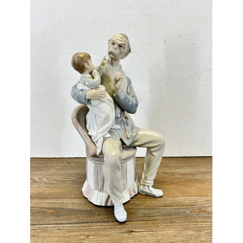 340 - A Lladro 'Grandfather' figurine - model no. 4654