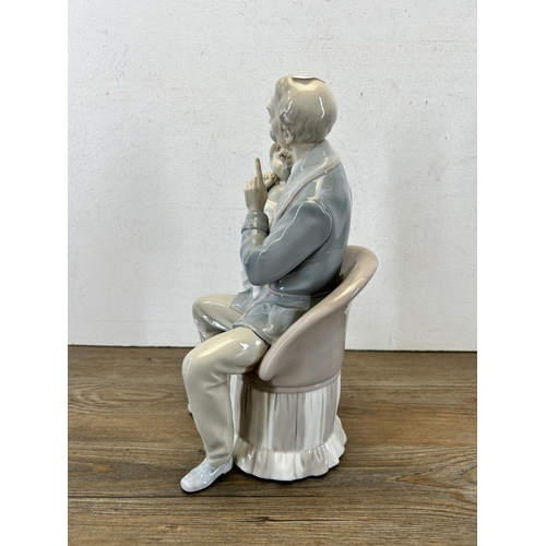 340 - A Lladro 'Grandfather' figurine - model no. 4654