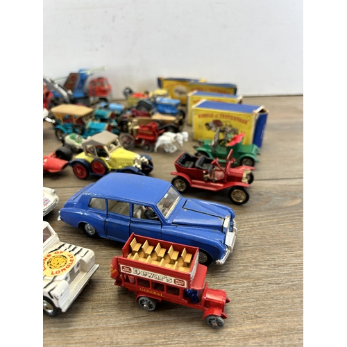 522 - A collection of vintage diecast model vehicles