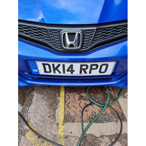 845 - A 2014 Honda Jazz ES+ I-VETEC petrol hatchback with CVT automatic transmission, two keys and 5,953 m... 