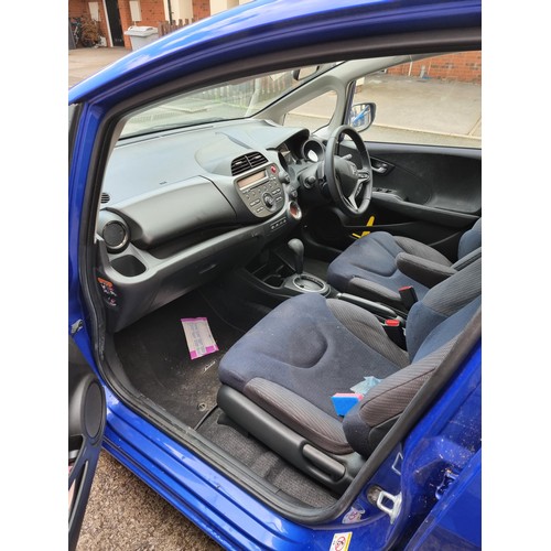 845 - A 2014 Honda Jazz ES+ I-VETEC petrol hatchback with CVT automatic transmission, two keys and 5,953 m... 