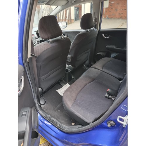 845 - A 2014 Honda Jazz ES+ I-VETEC petrol hatchback with CVT automatic transmission, two keys and 5,953 m... 