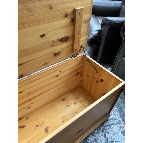 131 - A pine blanket box - approx. 47cm high x 84cm wide x 39cm deep