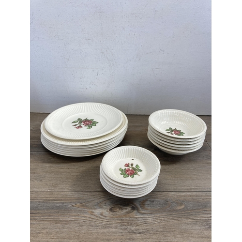 383 - A collection of Wedgwood Moss Rose china