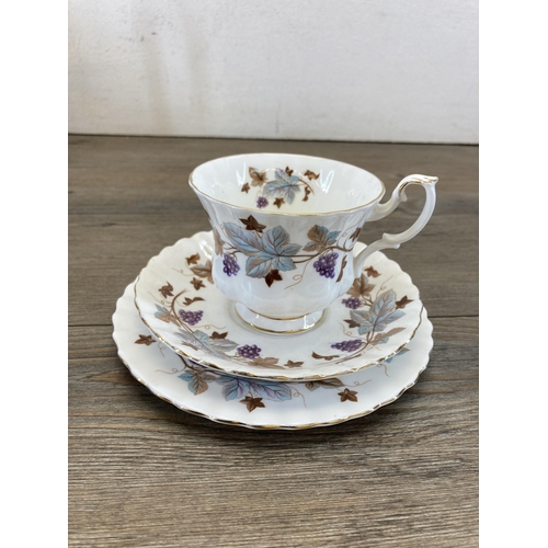 417 - A Royal Albert Lorraine eighteen piece part tea set