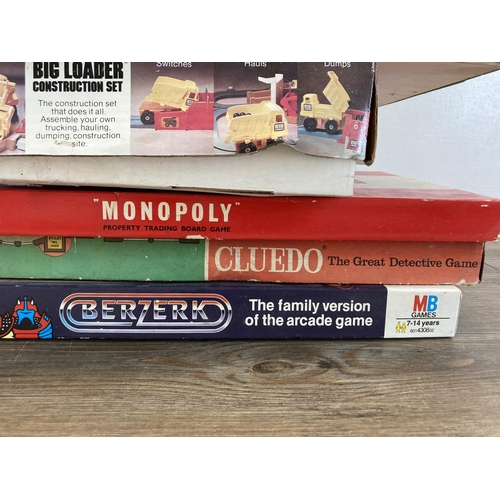 514 - A collection of vintage board games to include Cluedo, Othello, Mastermind etc.