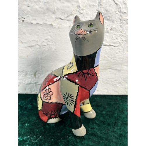 341 - A Griselda Hill Pottery Wemyss Ware Patch The Folk Museum Cat limited edition no. 23 of 50 figurine ... 