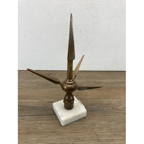 661 - A copper lightning conductor on marble plinth - approx. 23cm high