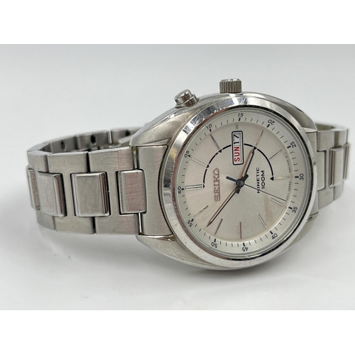 A Seiko Kinetic 42mm men s wristwatch ref. 5M63 0AK0