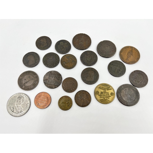 2268 - A collection of conder tokens to include 19th century Blondin The Hero of Niagara medal, 1850 Bank o... 