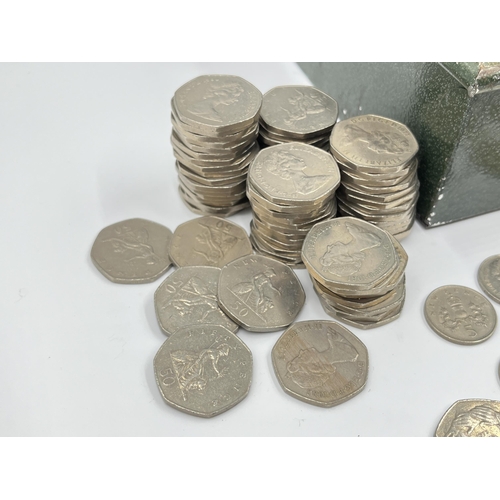 2269 - A cash tin containing a large collection of Elizabeth II decimal coins to include 1986 £2, 50p, ½p, ... 