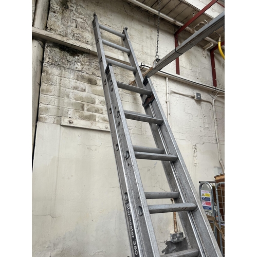 855 - Two pairs of aluminium extending ladders