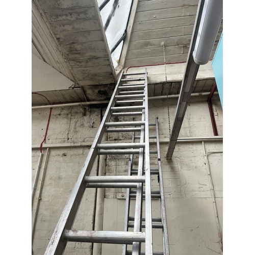 855 - Two pairs of aluminium extending ladders