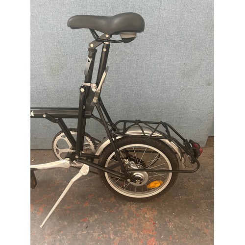 853 - A bagged Di Blasi folding bike