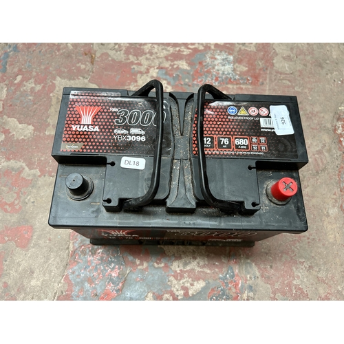 926 - A Yuasa YBX3096 12v car battery