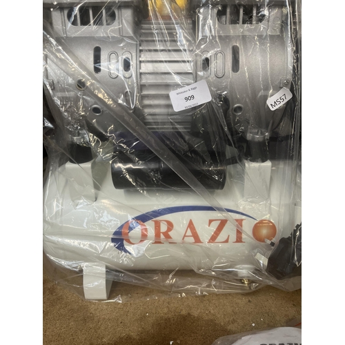 909 - An Orazio 240v air compressor with manual