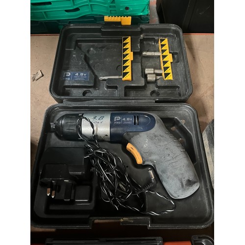 907 - A collection of tools to include Challenge 240V pressure washer, drill bits, allen keys etc.