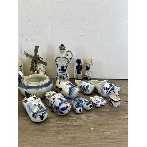 301 - A collection of Delft Blue china