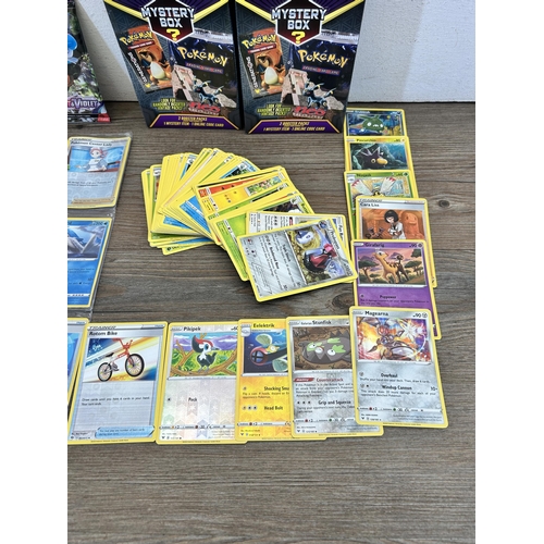 406 - A collection of Pokémon trading cards