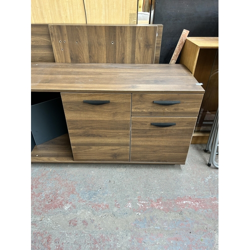 137 - A walnut effect L shaped office desk