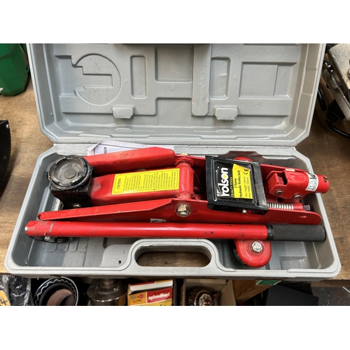 873 - A cased Rolson 2 tonne hydraulic trolley jack