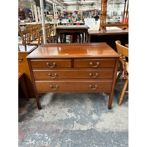 184 - An Edwardian mahogany chest of two short over two long drawers