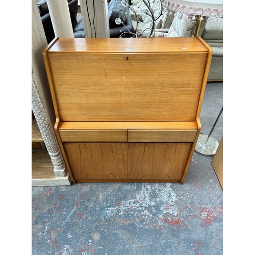 188 - A Remploy teak bureau