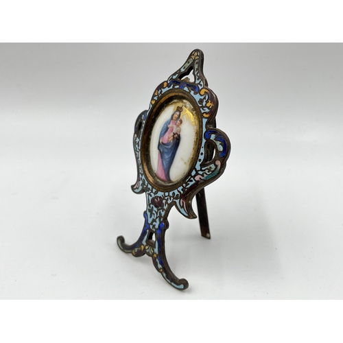 2273 - A 19th century brass and enamel easel back framed porcelain icon painting - approx. 11cm high